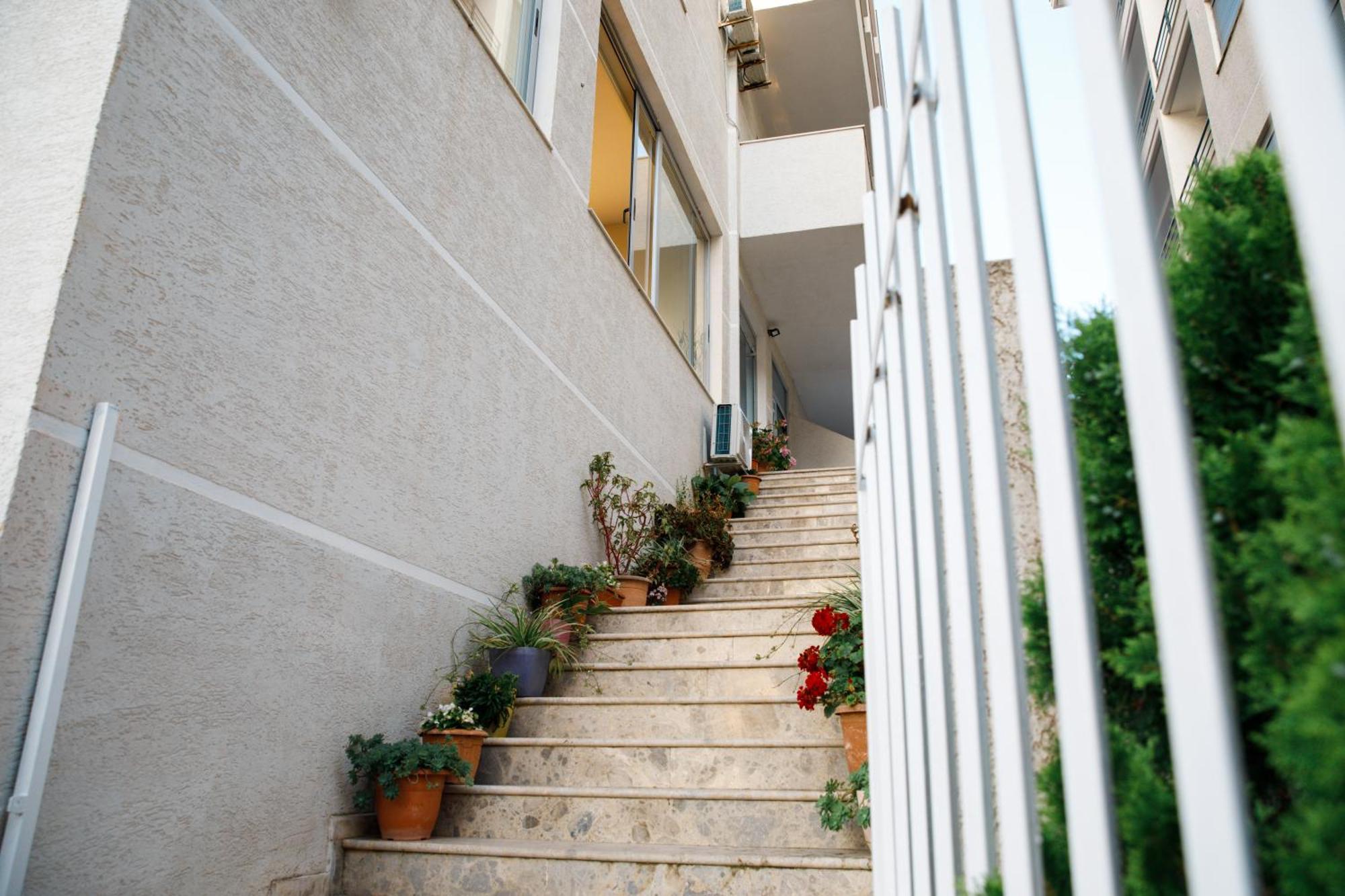 Grand Blue Aparthotel Saranda Zewnętrze zdjęcie